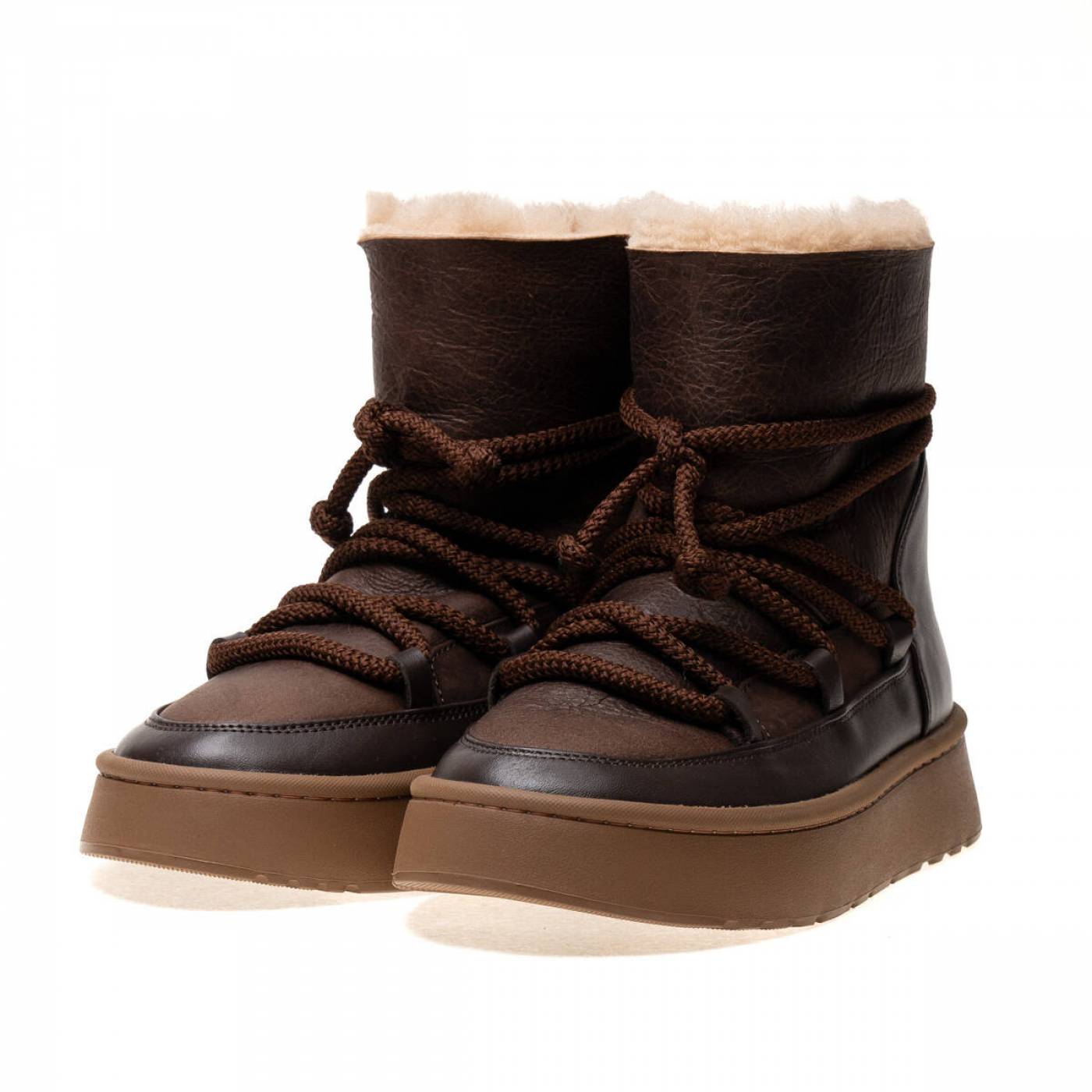 Uggs UG-1-44